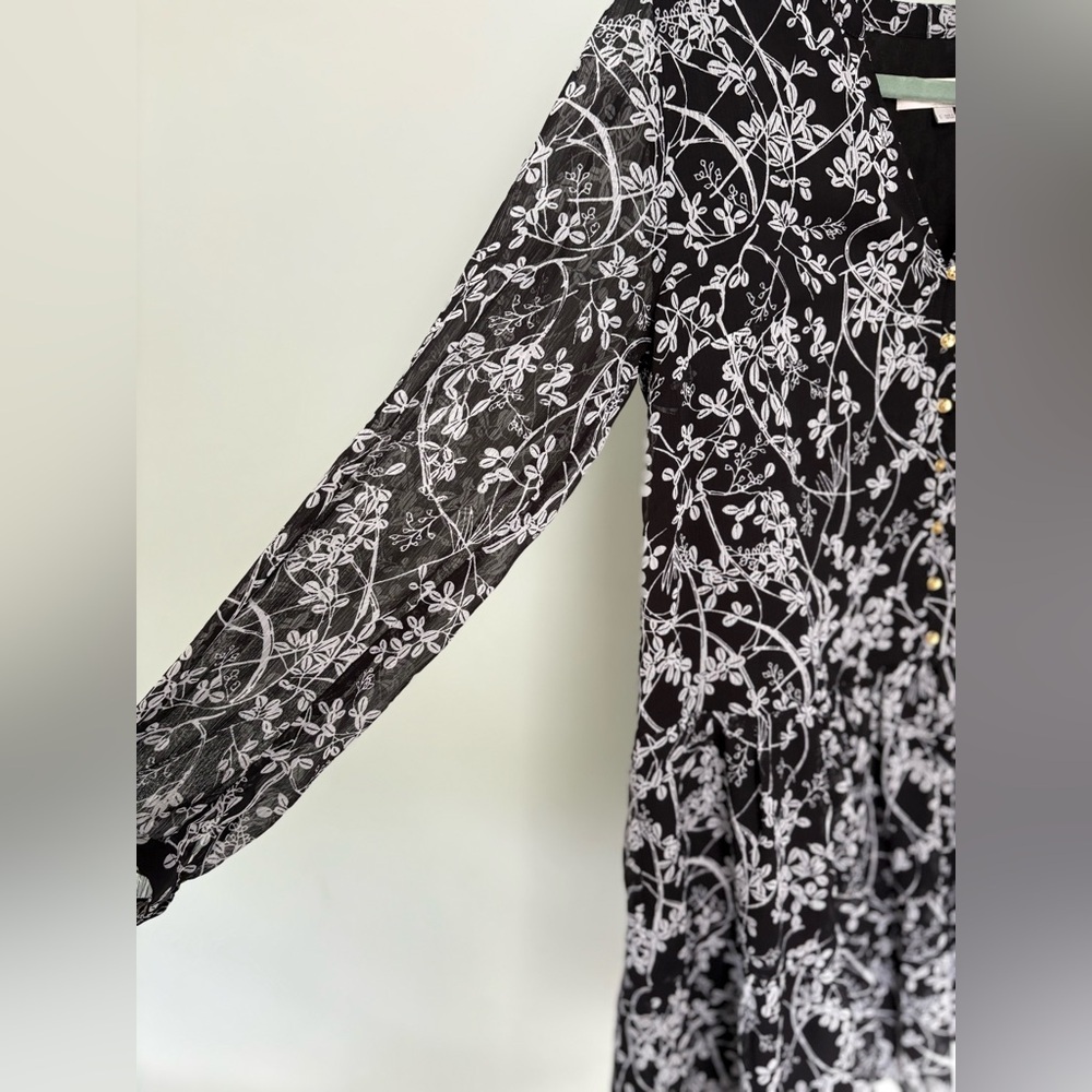 Loft Vine Drop Waist Split Neckline Button Lined … - image 4